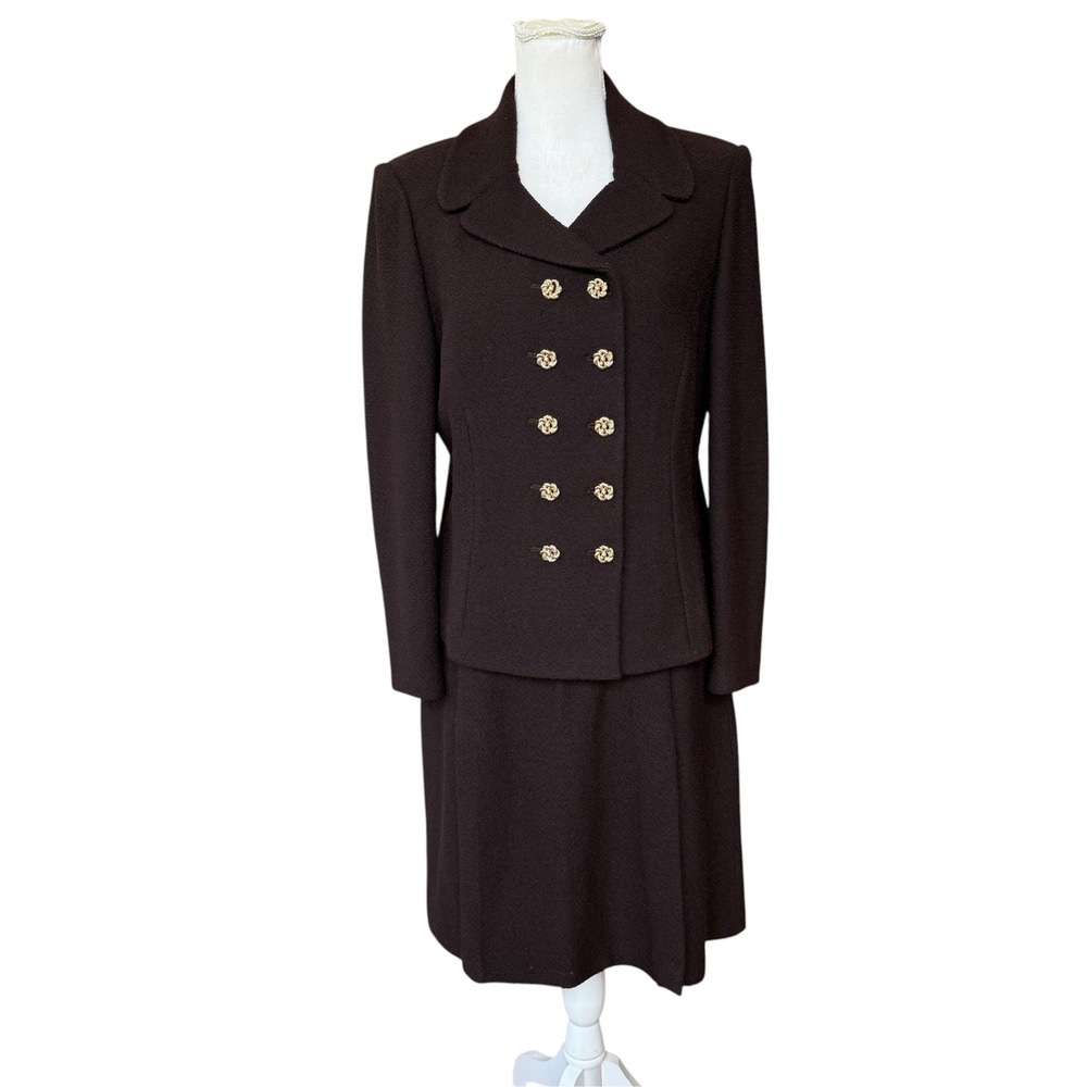 St John Collection Marie Gray Brown Santana Knit Skirt Suit Gold Buttons Size 8
